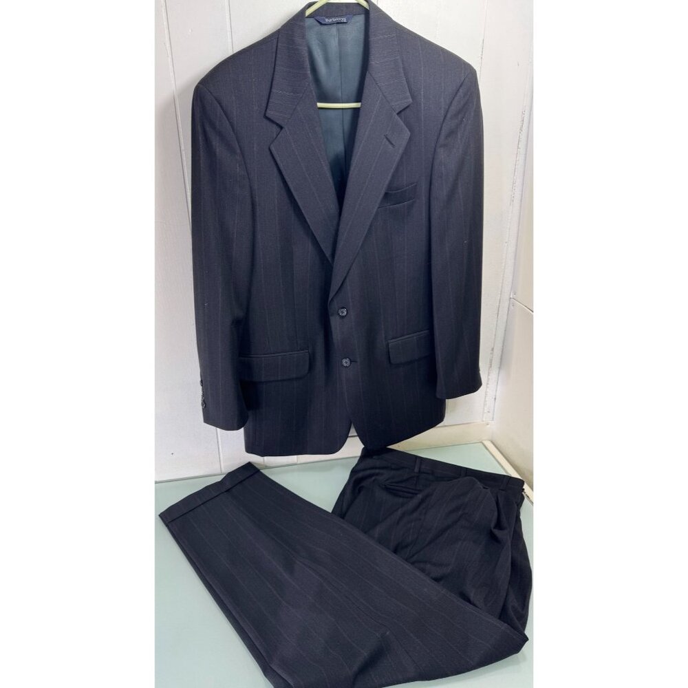 Vintage Burberry 2 Piece Suit Blazer 42R Pants 34X29 Pinstripe Charcoal Gray USA